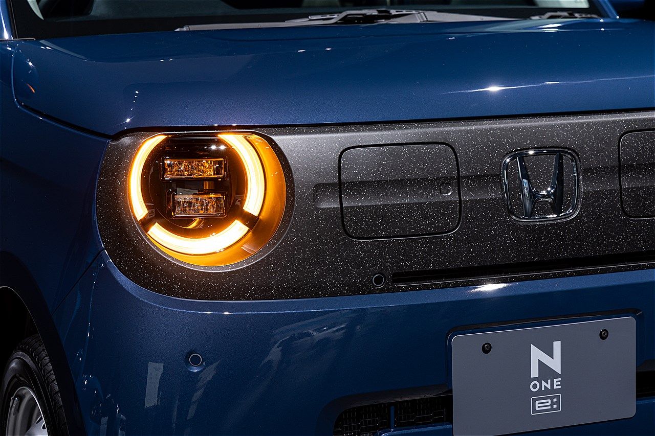 ホンダの新型軽自動車EV「N-ONE e:」（写真：三木 宏章）