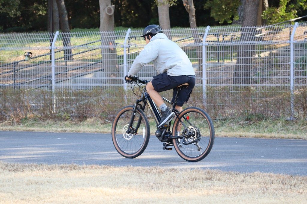 ヤマハの新型スポーツ電動アシスト自転車「クロスコアRV」（写真：筆者撮影）