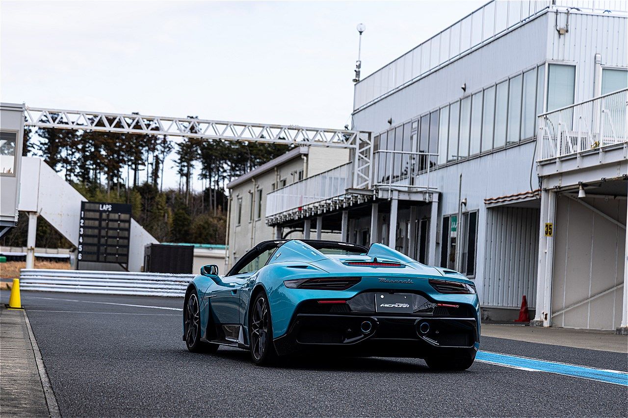 マセラティの新型「MCプーラ」（写真：三木 宏章）