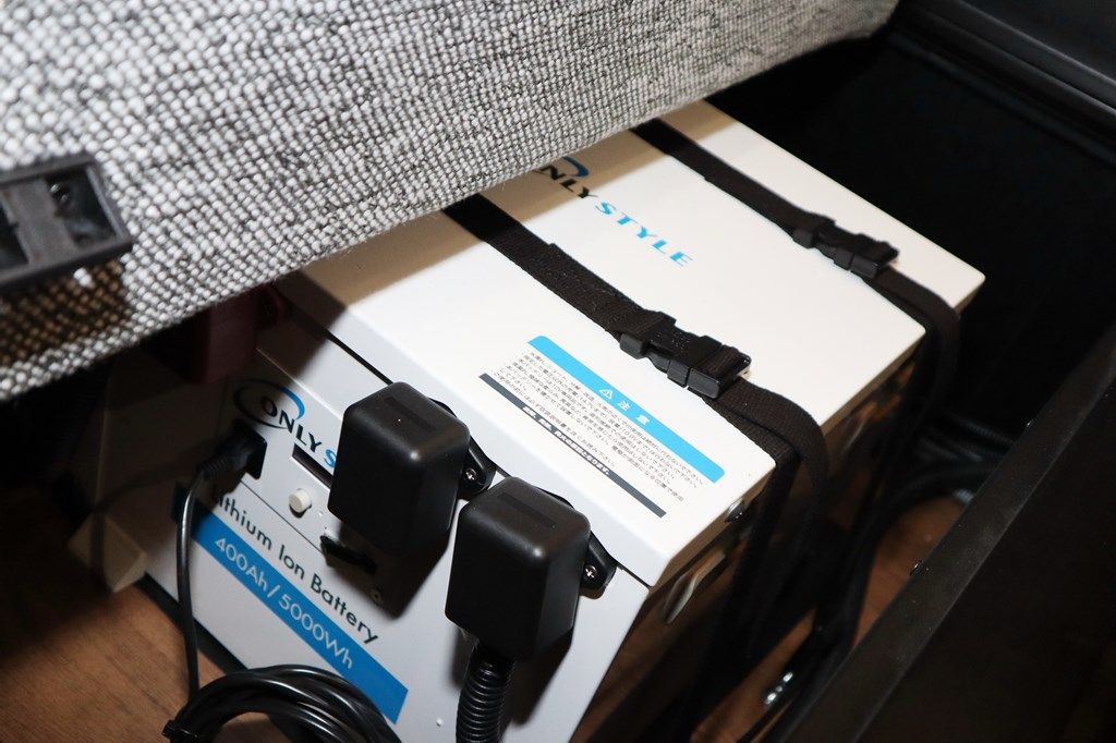 ダイレクトカーズの新作キャンピングカー「DN-75」（写真：筆者撮影）