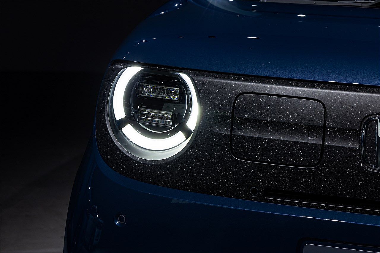 ホンダの新型軽自動車EV「N-ONE e:」（写真：三木 宏章）