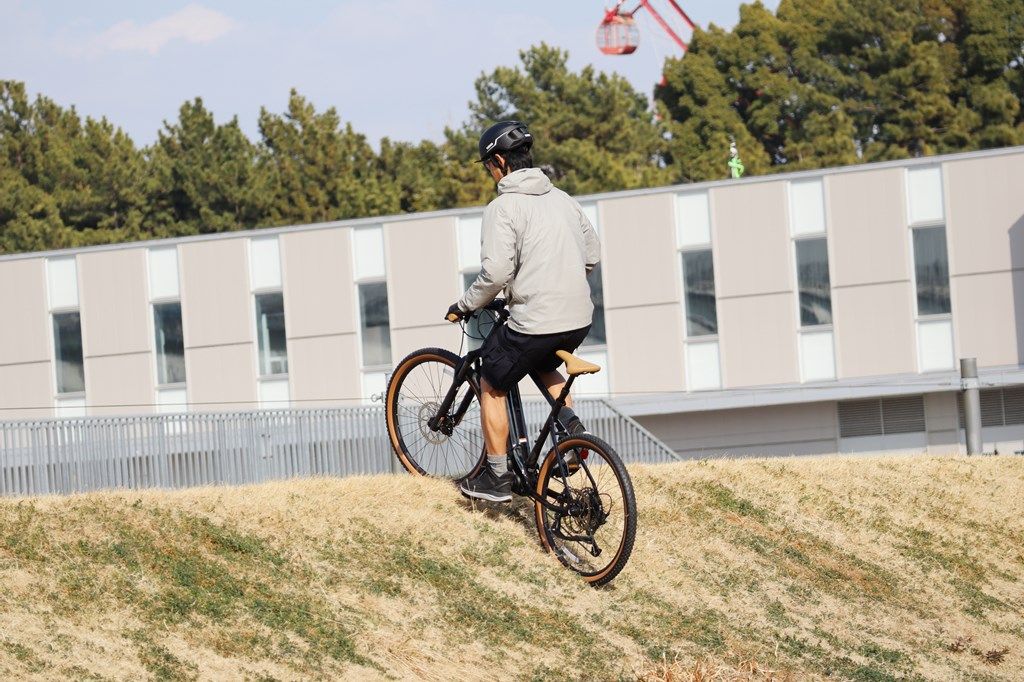 ヤマハの新型スポーツ電動アシスト自転車「クロスコアRV」（写真：筆者撮影）