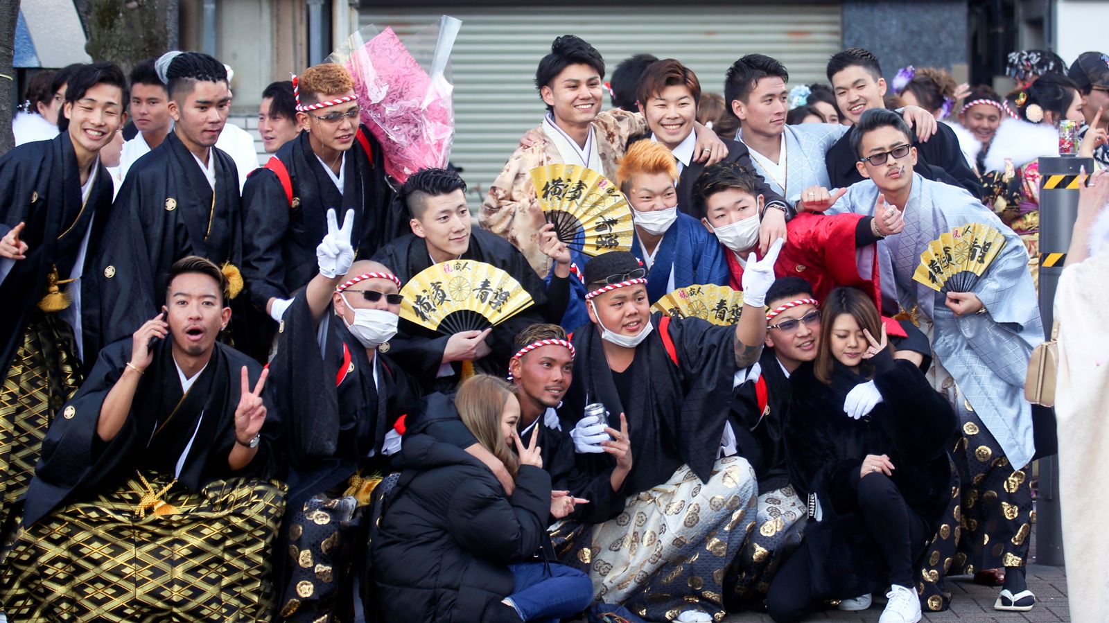 成人式を｢伝統行事｣と重宝する日本人の勘違い トラブル続出の式典はもうやめにしませんか | 街･住まい | 東洋経済オンライン