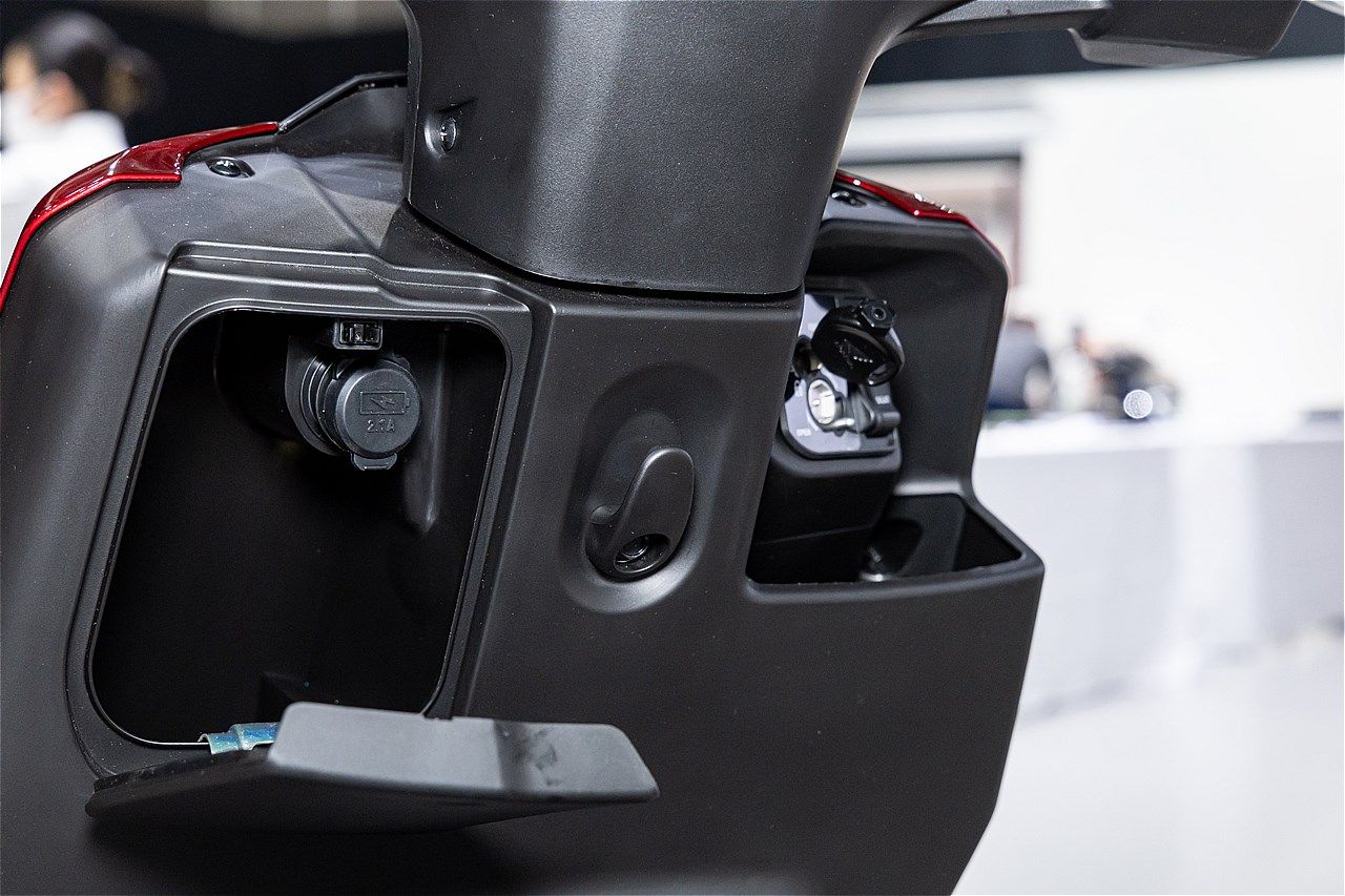 原付一種のホンダ新型電動スクーター｢アイコンe:｣（写真：三木 宏章）