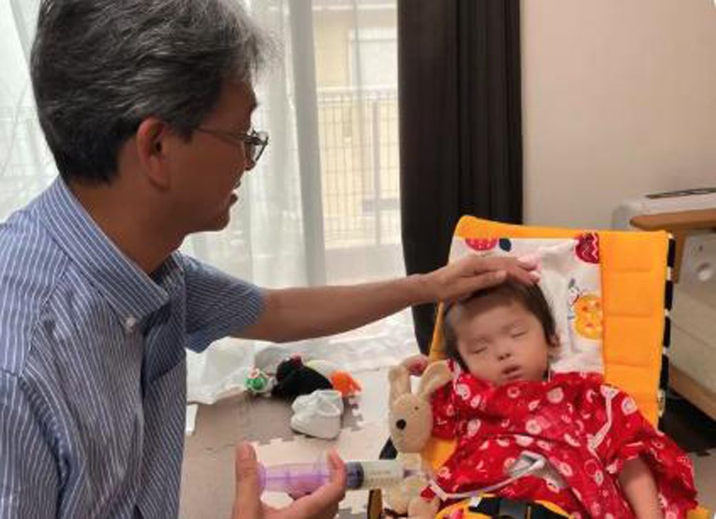 恵満のお世話はもちろん大変だけれど、愛おしさが勝る」と松原さん（写真：松原さん提供）