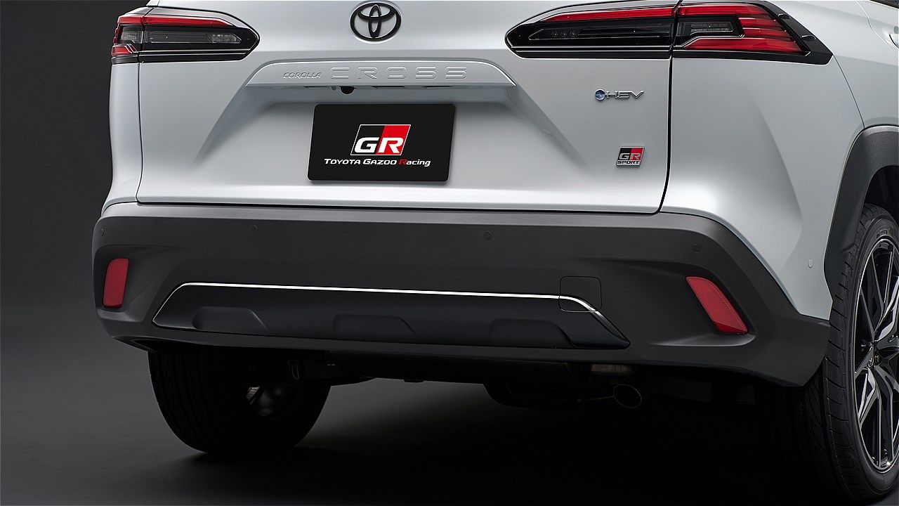 トヨタ「カローラ クロスGR SPORT」（写真：トヨタ自動車）