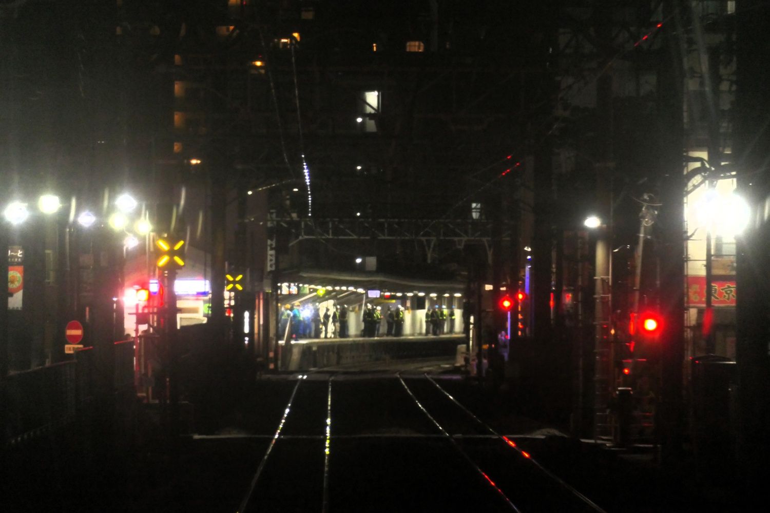前方に東武練馬駅が見えてきた（記者撮影）