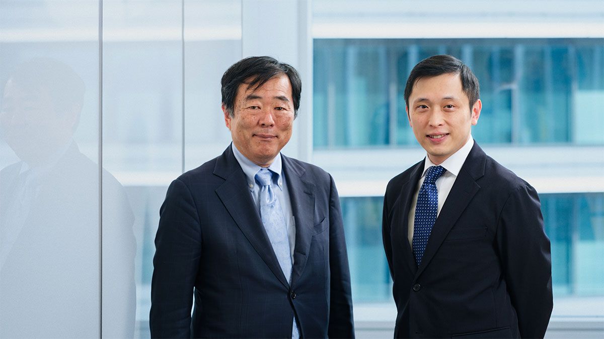 溜池通信の吉崎達彦氏と、ステート・ストリート・インベストメント・マネジメントのアーロン・チャン氏
