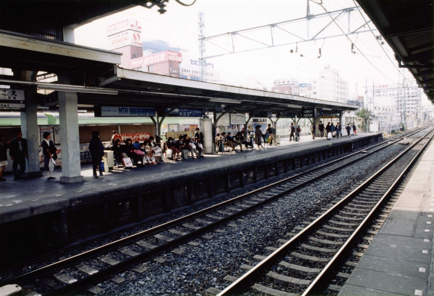 1991年頃の川越駅ホーム（写真：東武博物館）