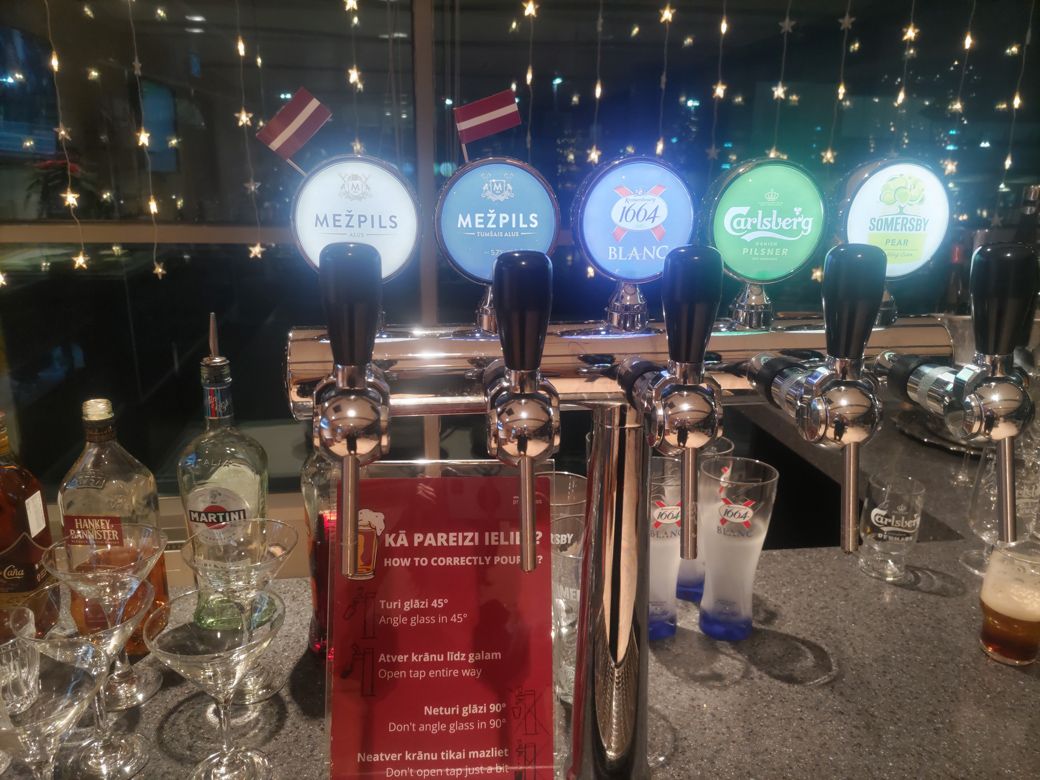 充実した大人のドリンクバー（筆者撮影）