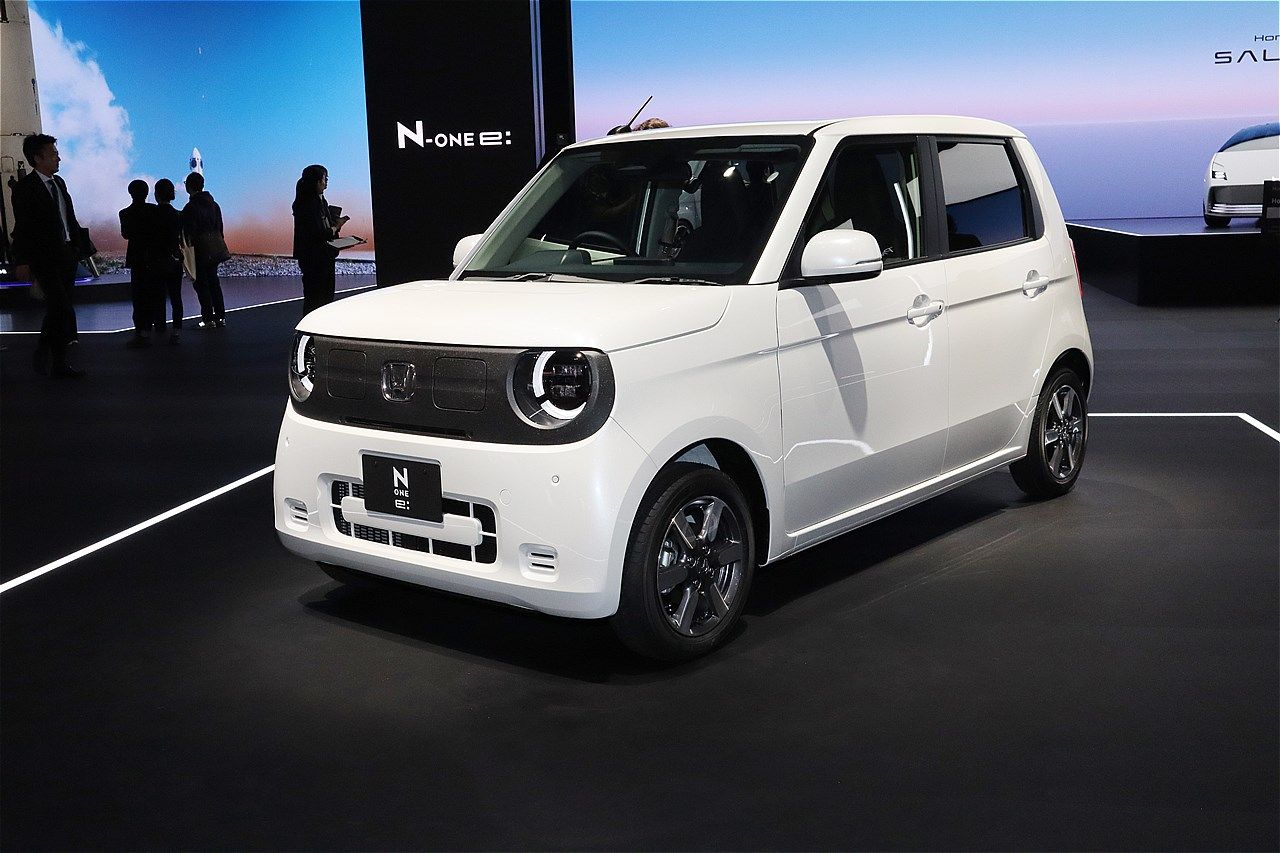 ホンダの軽乗用EV「N-ONE e:」（筆者撮影）