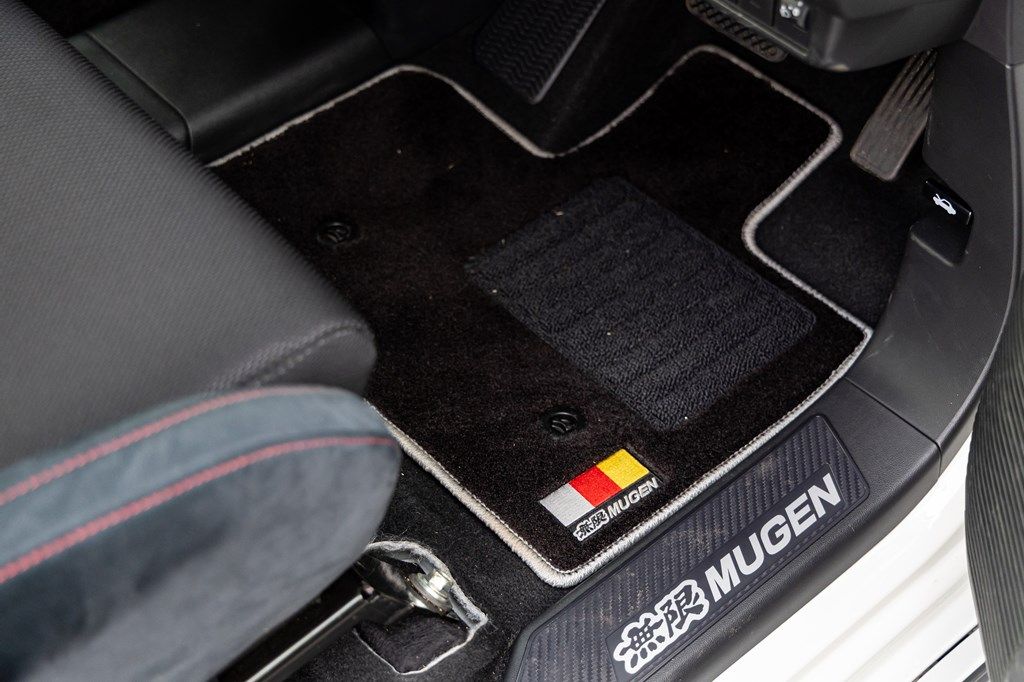 無限パーツを装着したホンダ「Super-ONE」（写真：三木 宏章）