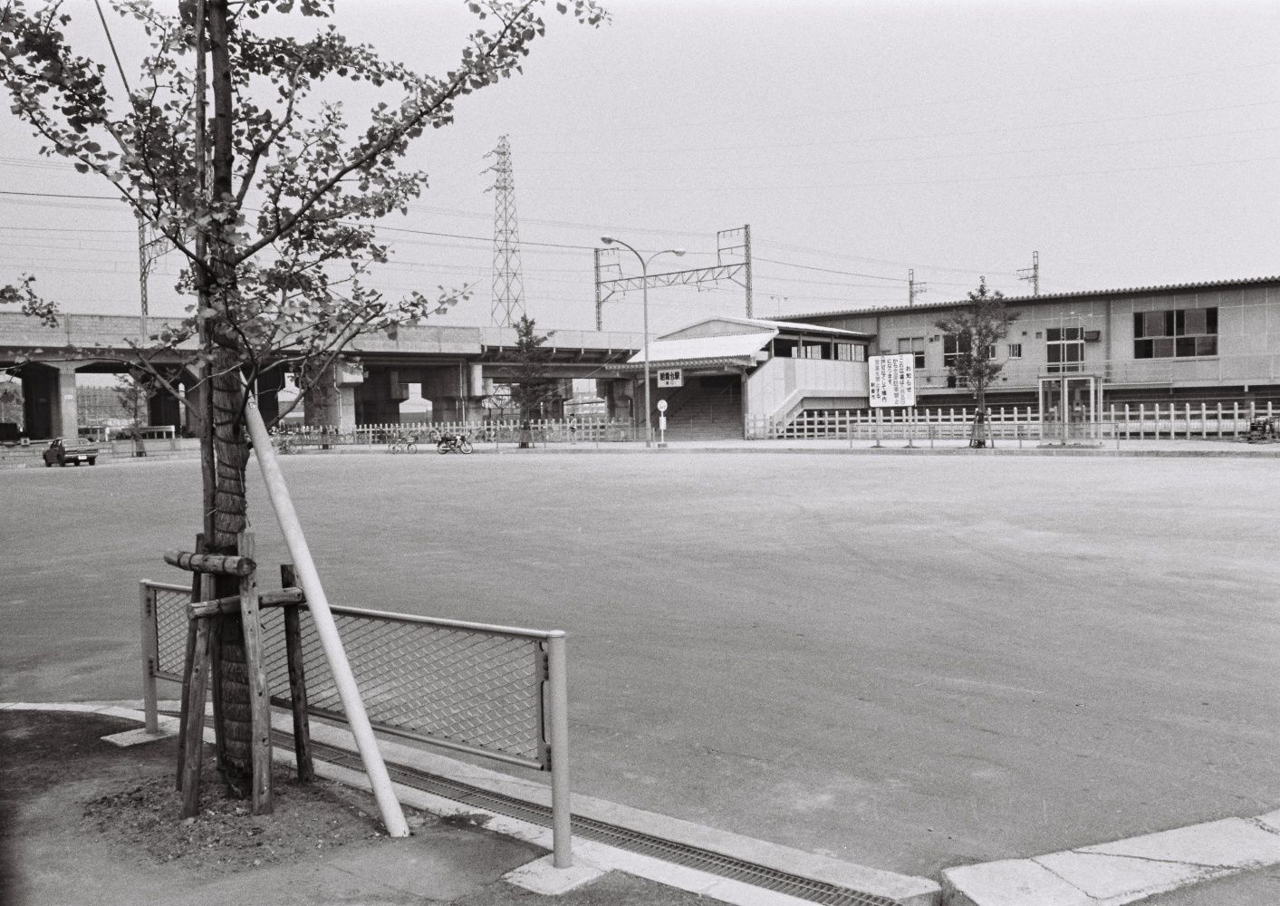 1974年当時の朝霞台駅南口