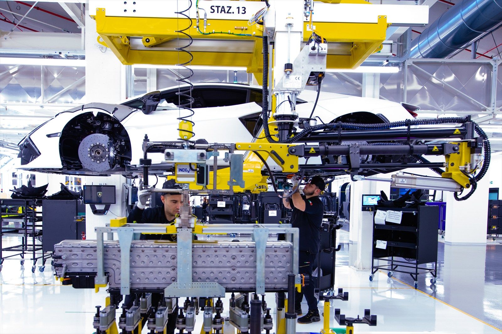 写真：Automobili Lamborghini