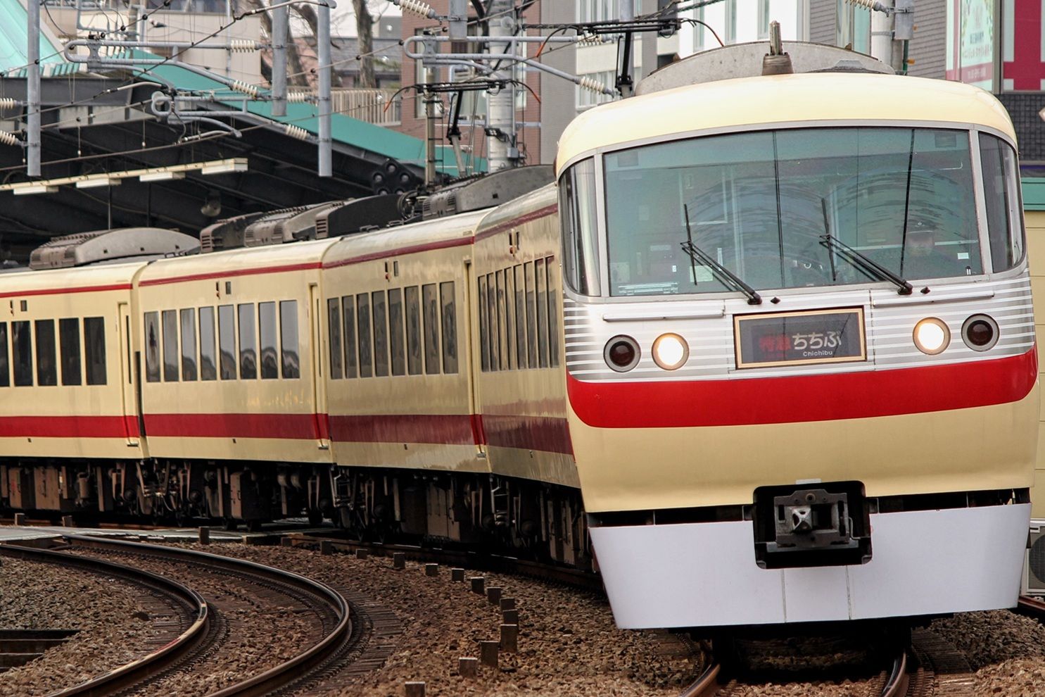 10000系レッドアロークラシック