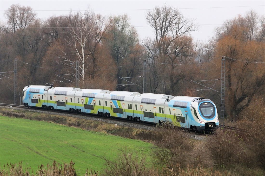 CRRCが製造したオーストリアのウェストバーン向け2階建て電車（撮影：橋爪智之）