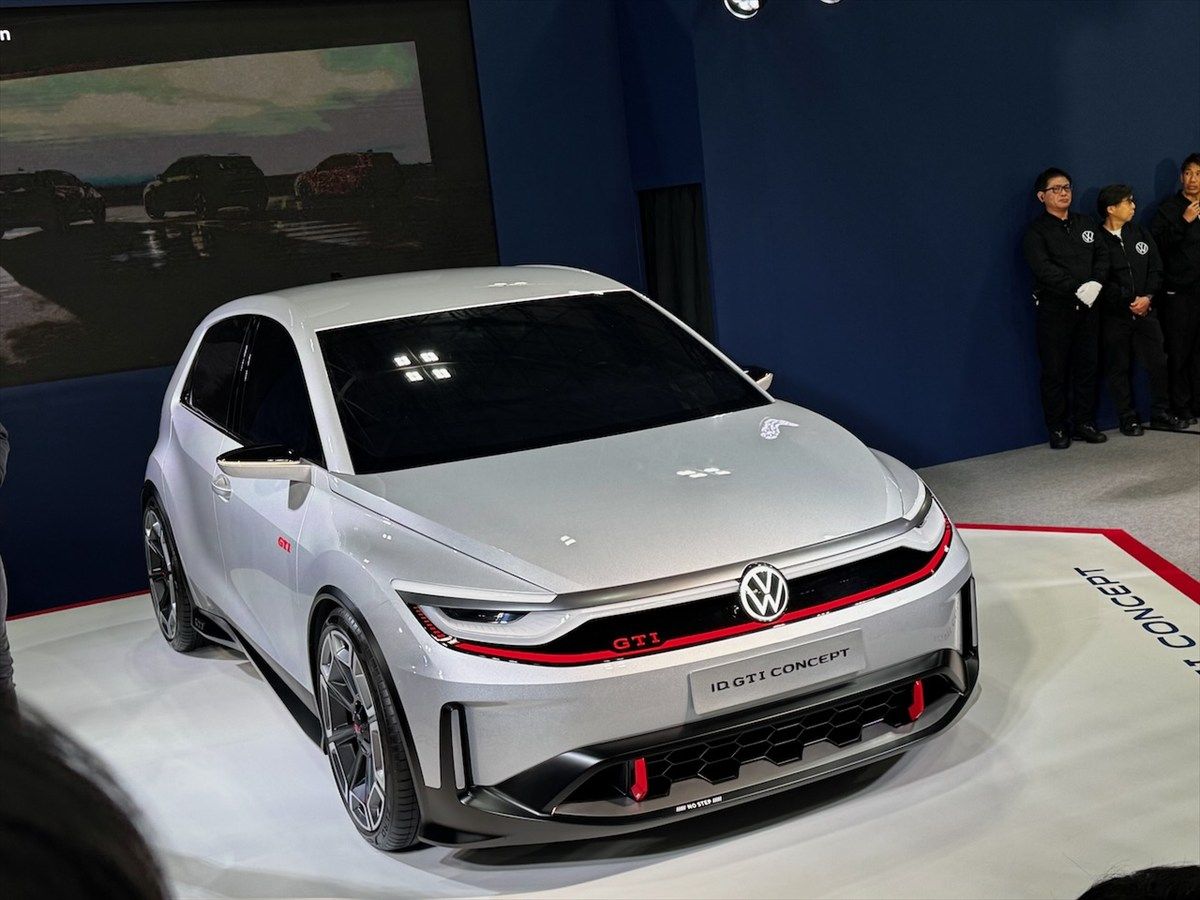 フォルクスワーゲン「ID.GTI Concept」 。モーターをフロントに搭載して前輪を駆動する新しコンパクトなID.ファミリーとして開発中。全長は4.1mとコンパクト（写真：小川フミオ）