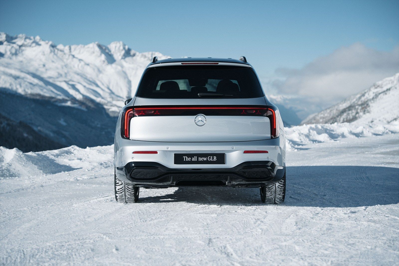 メルセデス・ベンツGLB（写真：Mercedes-Benz）