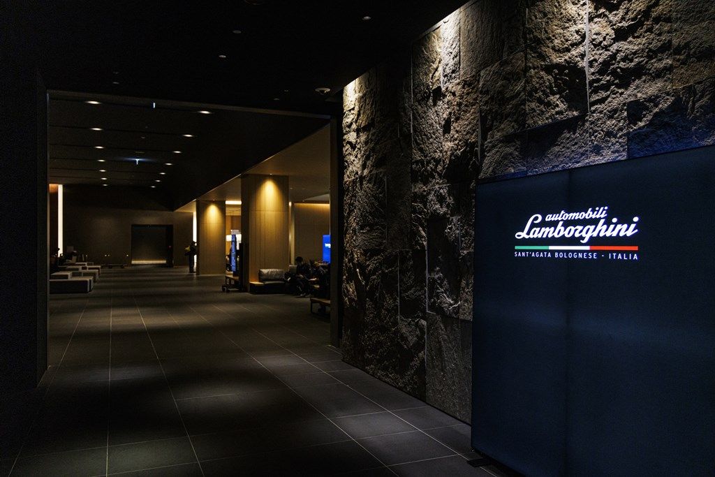 北海道で開催されたランボルギーニ「テメラリオ」「ウルスSE」試乗会の様子（写真：Lamborghini）