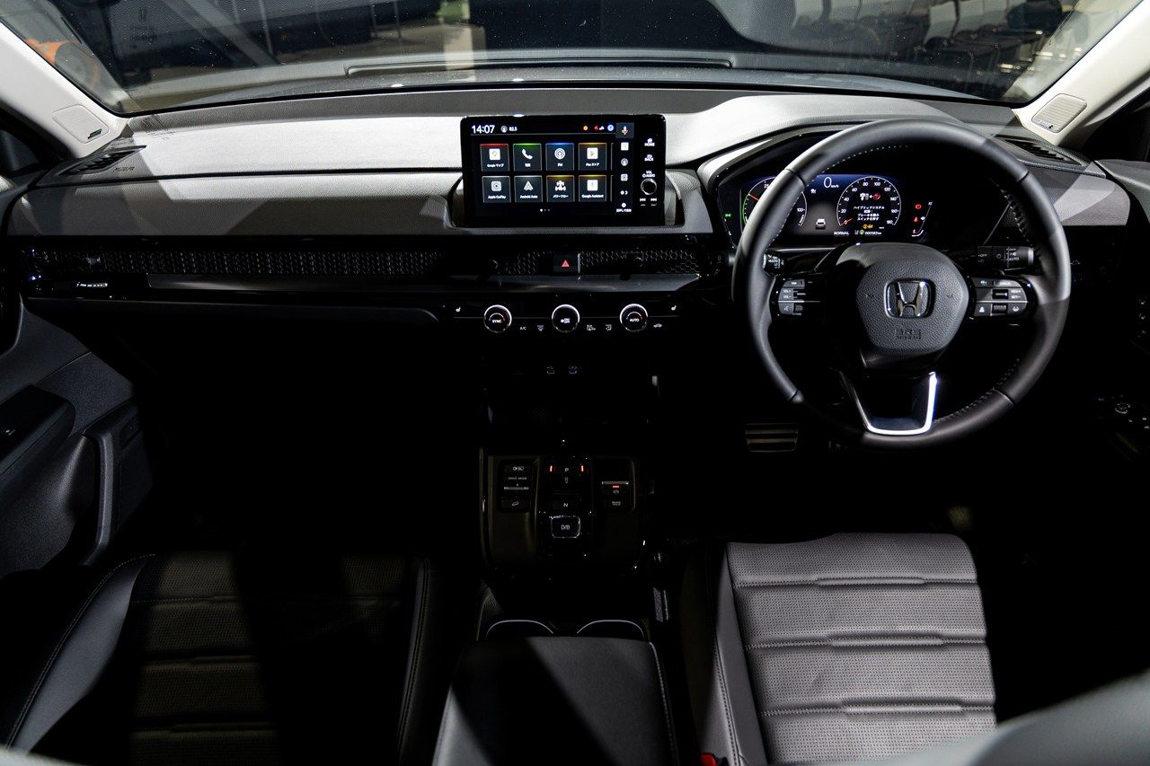 ホンダ新型「CR-V e:HEV」（写真：三木 宏章）