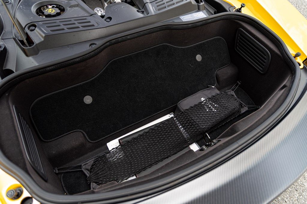 マセラティの最新モデル「GT2ストラダーレ」（写真：三木 宏章）