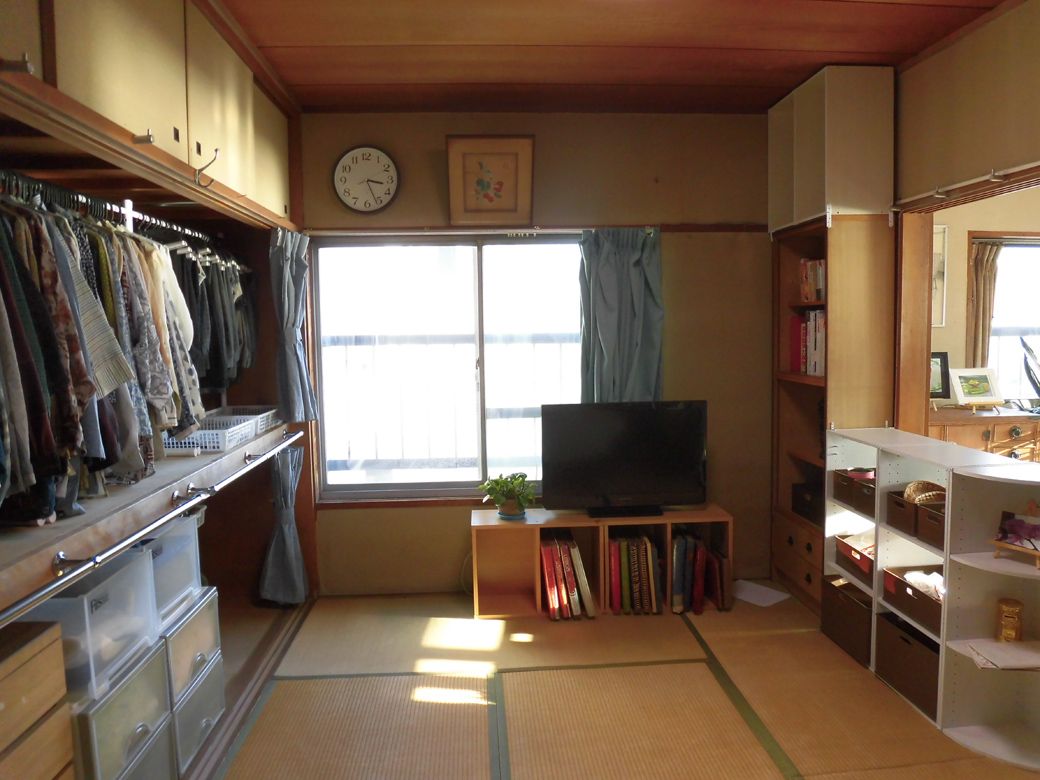 片づけ後の写真。きれいに整理され、生活しやすい空間になった（写真：一般社団法人ホーム＆ライフ協会提供）