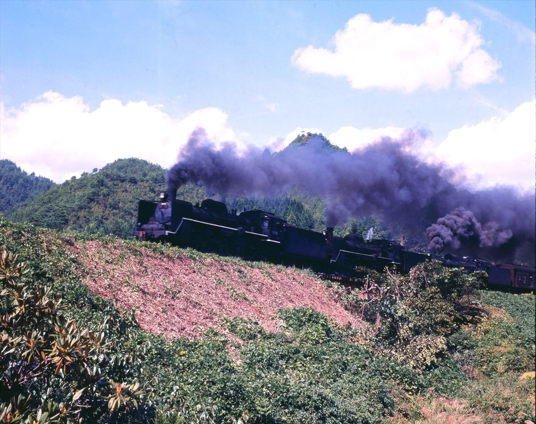 播但線の生野峠越え、C57形が先頭の3重連（撮影：南正時）