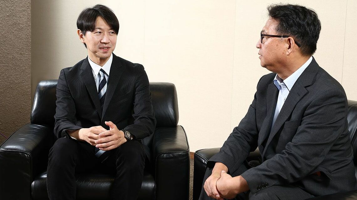 茂木先生（左）と岩本氏（右）