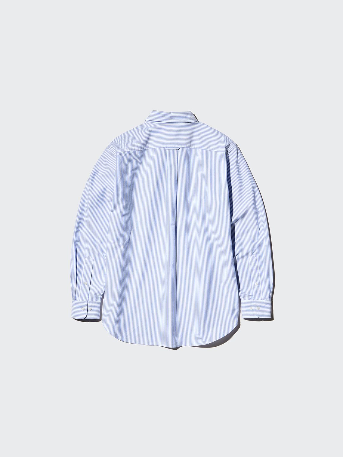 UNIQLOシャツ後ろ身頃