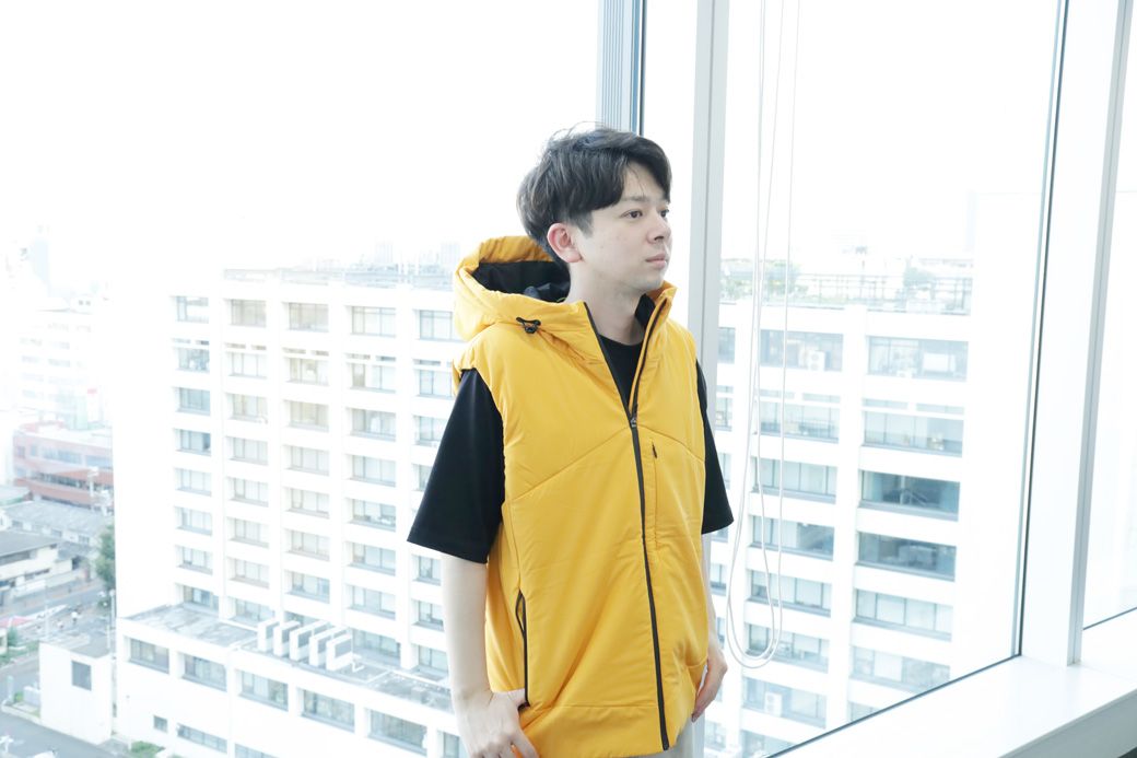 「XShelter断熱αウォームベスト」は税込2900円（同社提供）