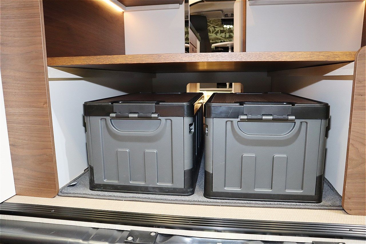 ジャパンキャンピングカーショー2026でトイファクトリーが発表した新型「ダヴィンチ6.0」（写真：筆者撮影）