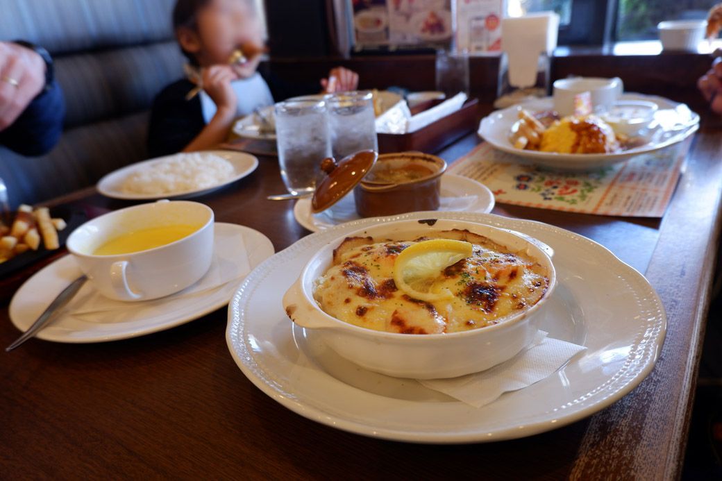 お腹も心も満たされ、幸福感を味わいながら帰路についた（写真：筆者撮影）