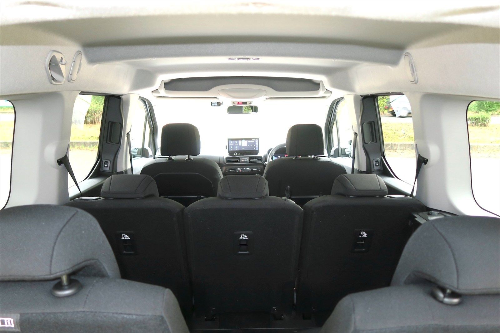 シトロエン・ベルランゴロング（筆者撮影）