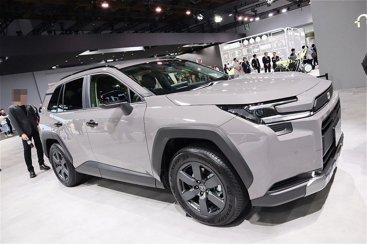 ジャパンモビリティショー2025に展示されたトヨタの新型「RAV4アドベンチャー」（筆者撮影）