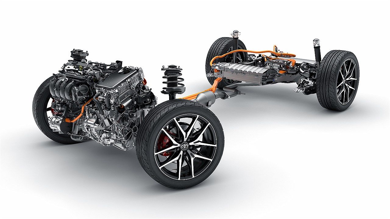 トヨタ「カローラ クロスGR SPORT」（写真：トヨタ自動車）