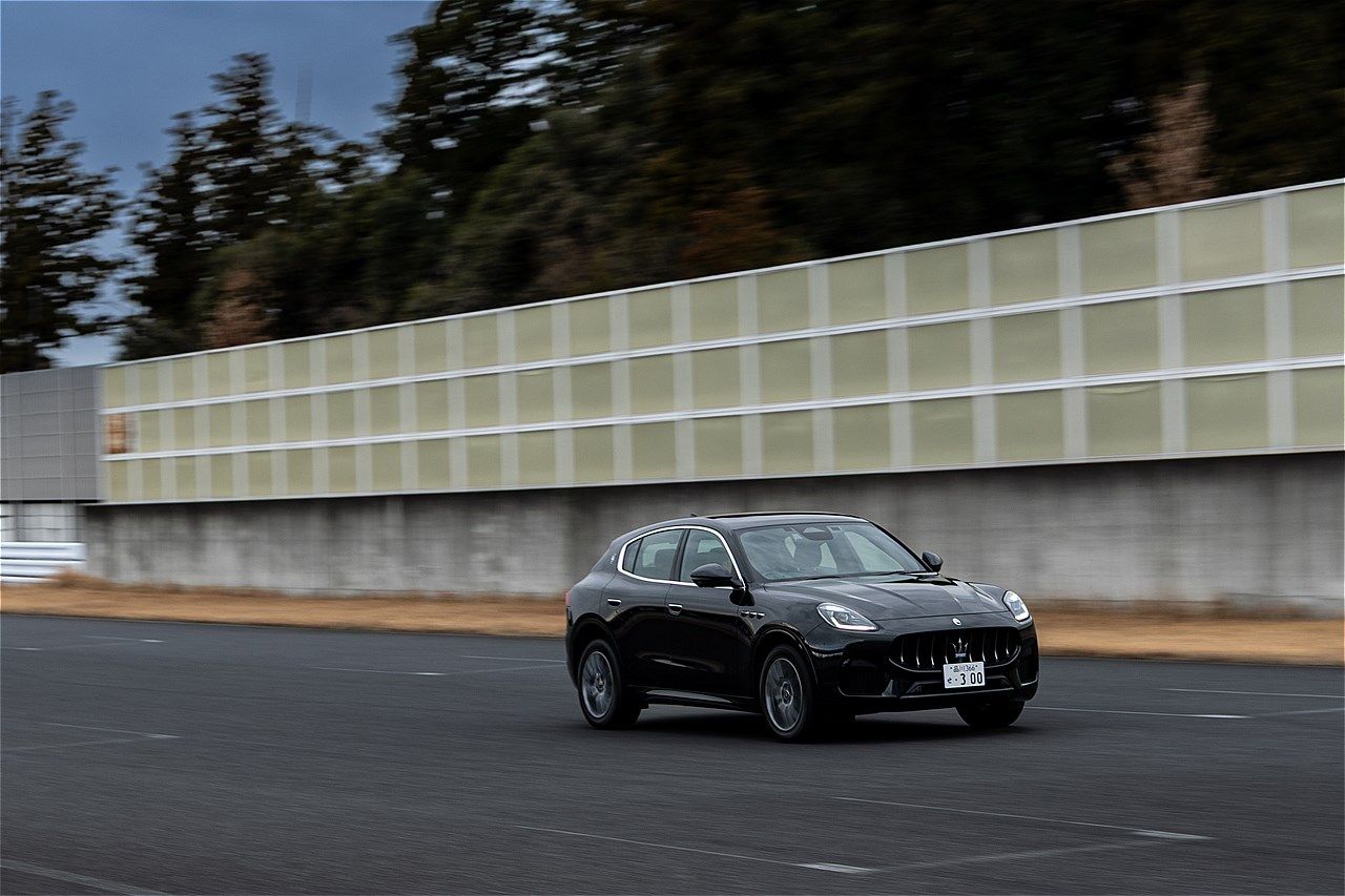 マセラティ「グレカーレ エッセンツァ」（写真：三木 宏章）