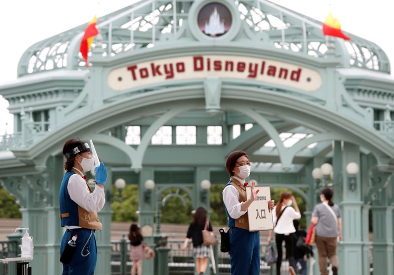 東京ディズニーランド シーのチケット 祝日など高めに 会社四季報オンライン