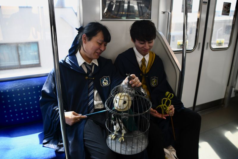 「バック・トゥ・ホグワーツ」特別イベントの列車内の様子（記者撮影）