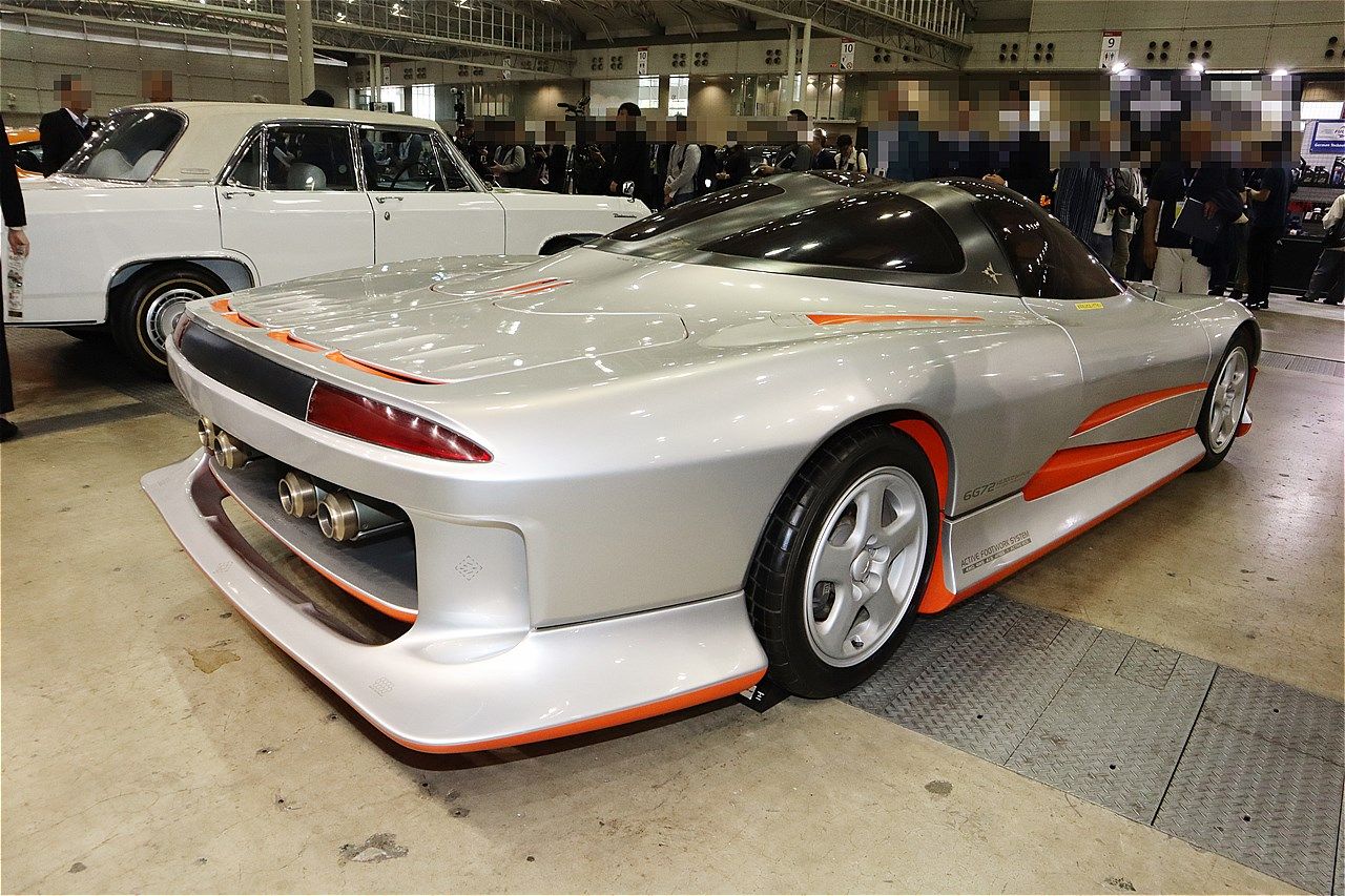 1989年の第28回東京モーターショーに参考出品された三菱「HSR-Ⅱ」（筆者撮影）