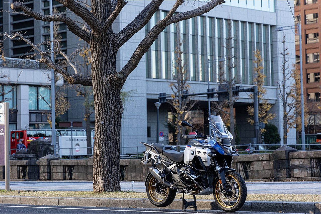 BMWモトラッドのGSシリーズの最新作「R1300GSアドベンチャー」（写真：三木宏章）