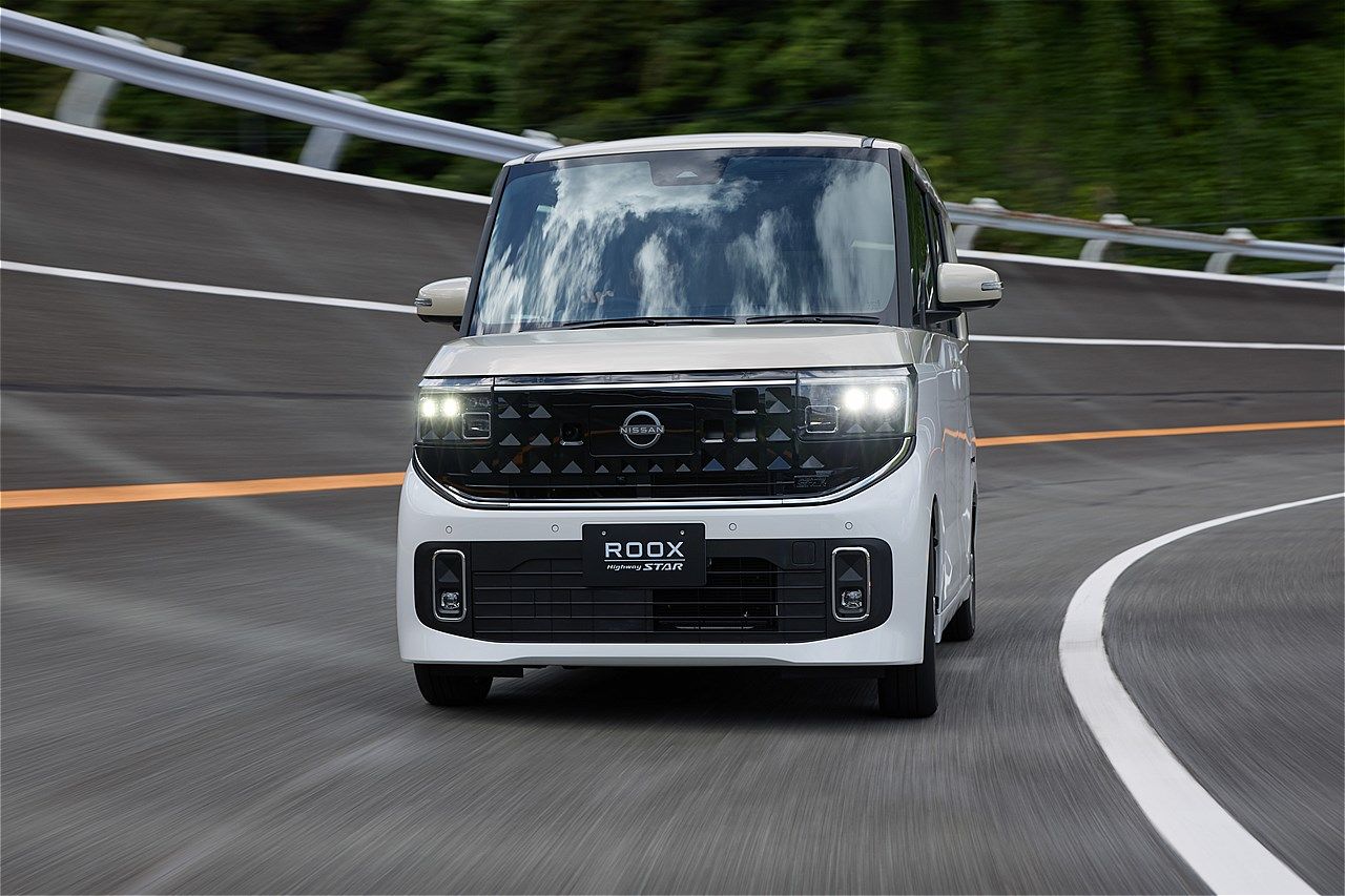 日産の新型軽自動車「ルークス」（写真：日産自動車）