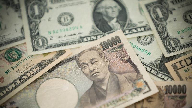 17年は1ドル130円まで円安が進む可能性 インフレが日本を救う 東洋経済オンライン 経済ニュースの新基準 17年は1ドル130円まで円安が進む可能性 インフレが日本を救う 東洋経済オンライン 経済ニュースの新基準