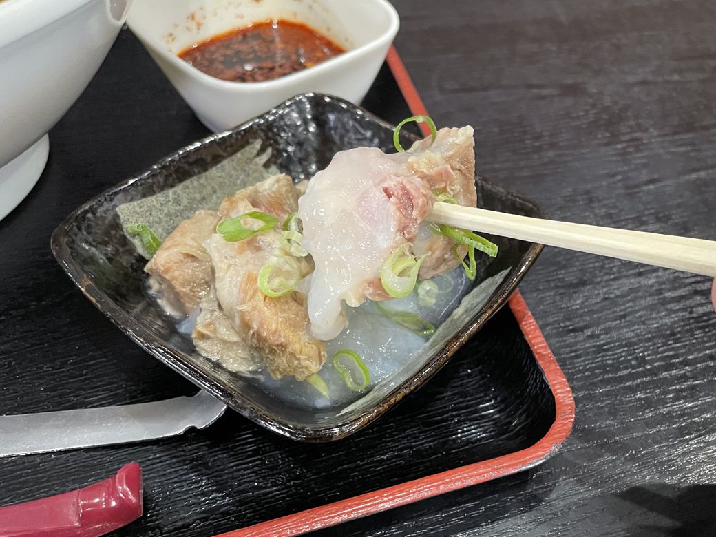「なんこつ」はまさに“骨抜き”にされるうまさ！（筆者撮影）