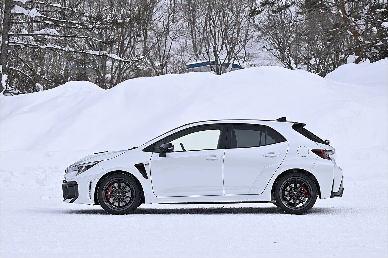 トヨタの進化型GRカローラ（写真：トヨタ自動車）