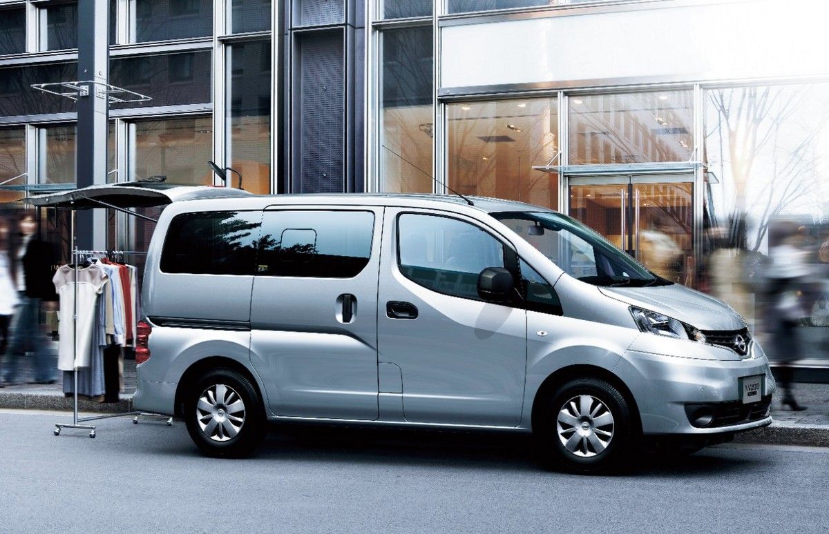 NV200バネット（写真：日産自動車）