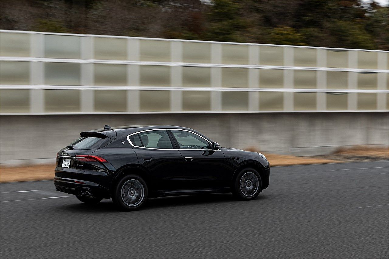 マセラティ「グレカーレ エッセンツァ」（写真：三木 宏章）