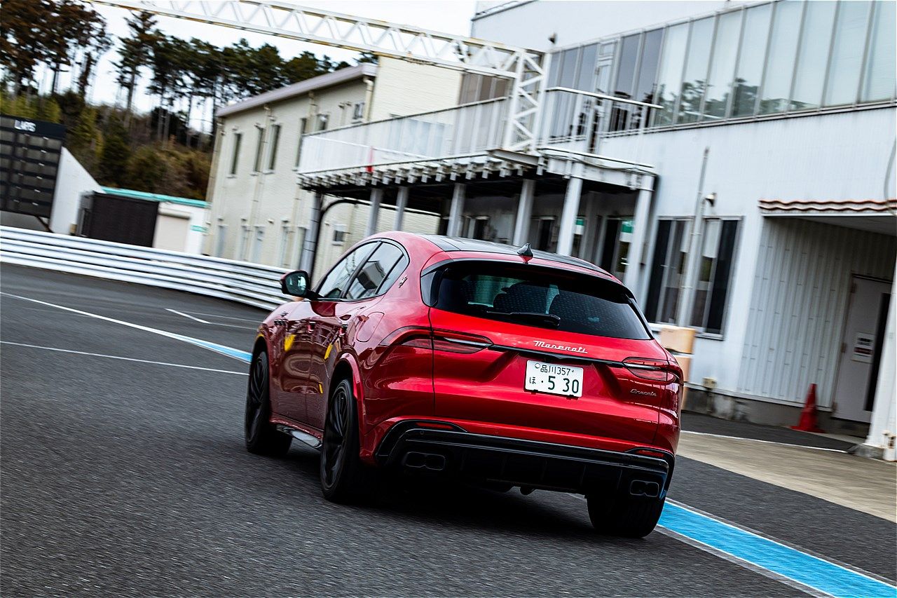 マセラティ「グレカーレ トロフェオ」（写真：三木 宏章）