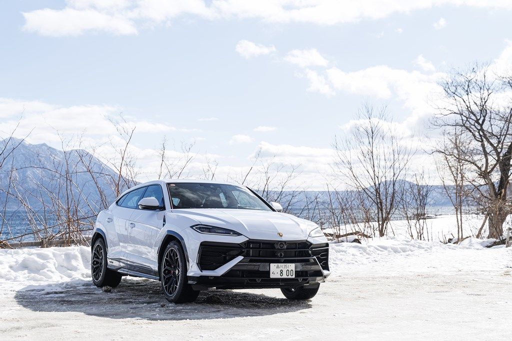 ランボルギーニ「ウルスSE」（写真：Lamborghini）