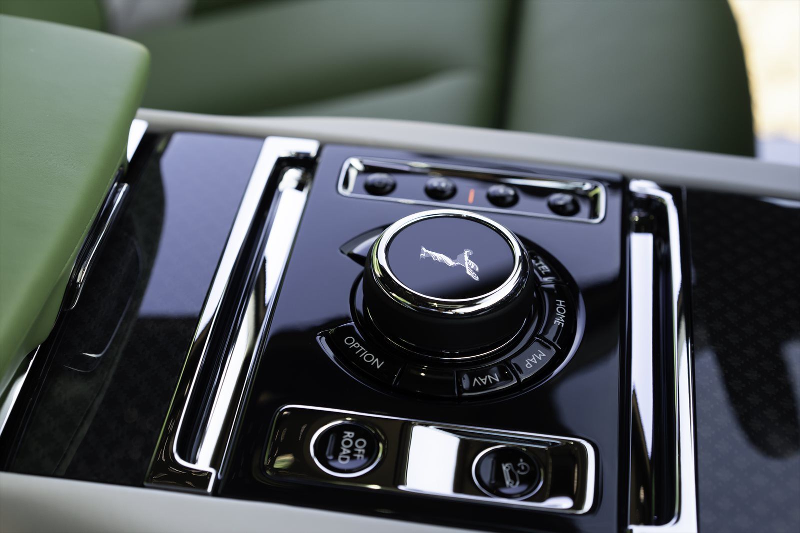 写真：Rolls-Royce Motor Cars