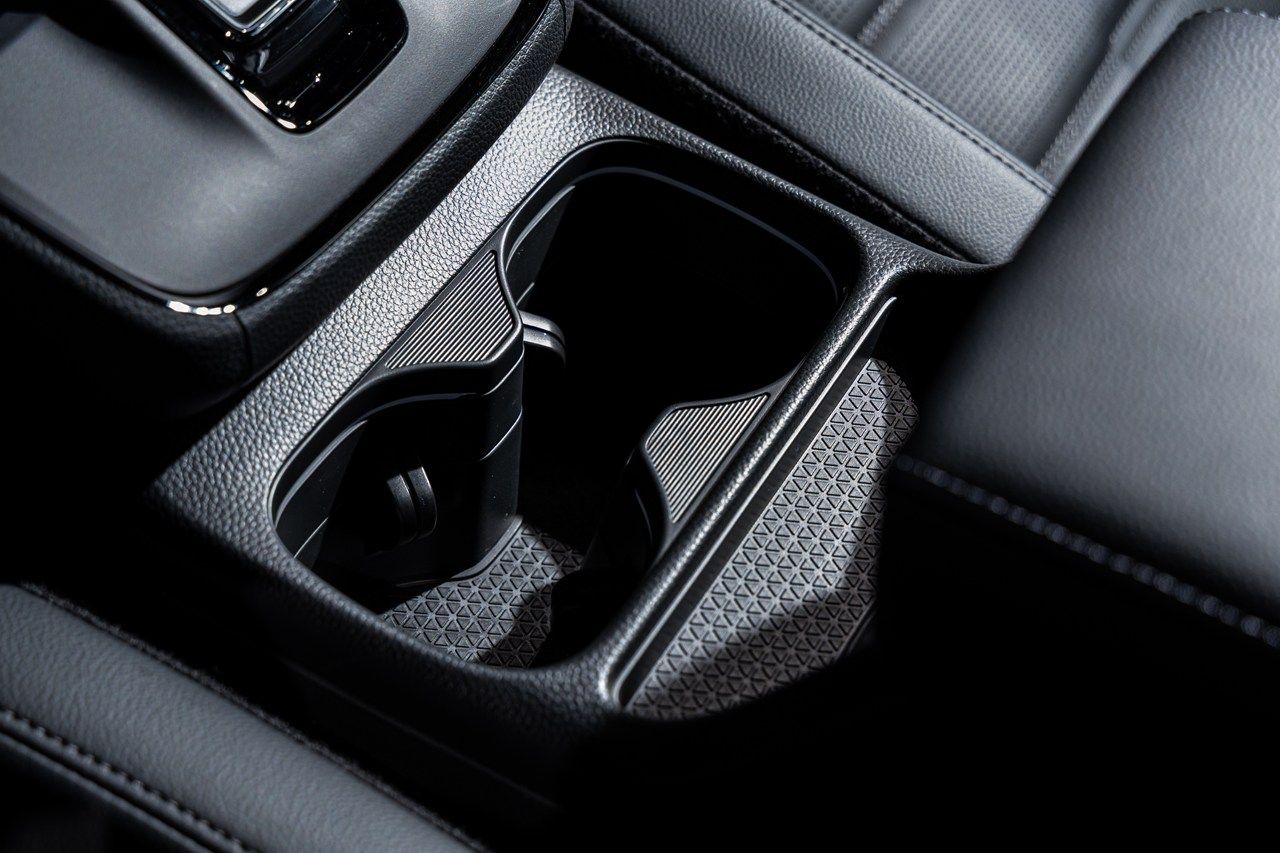 ホンダ新型「CR-V e:HEV」（写真：三木 宏章）